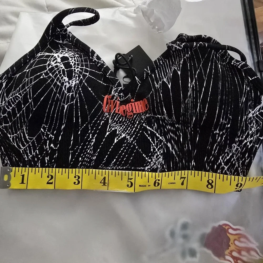 Civil Regime Overran by Webs Kelly Seamless Sports Bra Black‎ Red XS